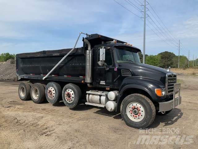 Mack CV713 傾卸式卡車