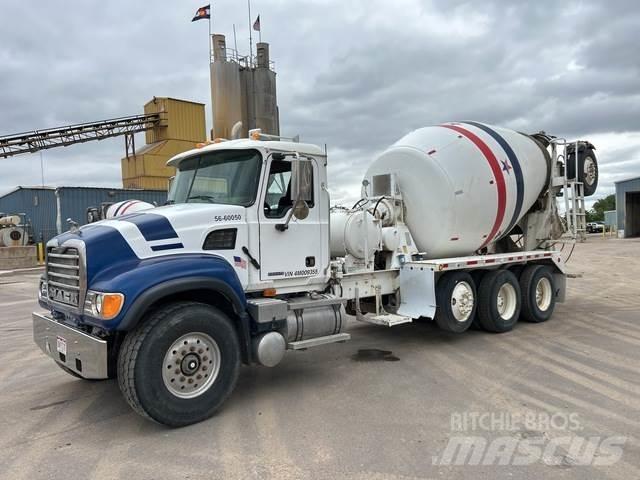 Mack CV713 其他貨車