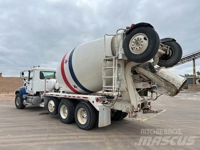 Mack CV713 其他貨車