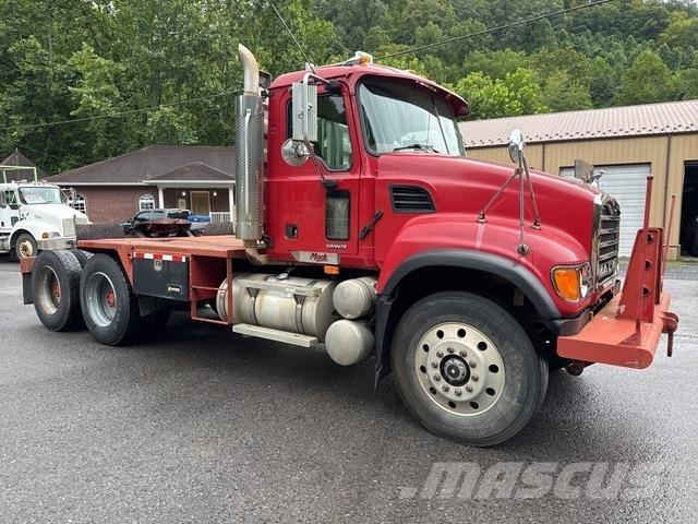 Mack CV713 曳引機組件