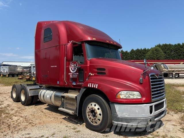 Mack CXU613 曳引機組件