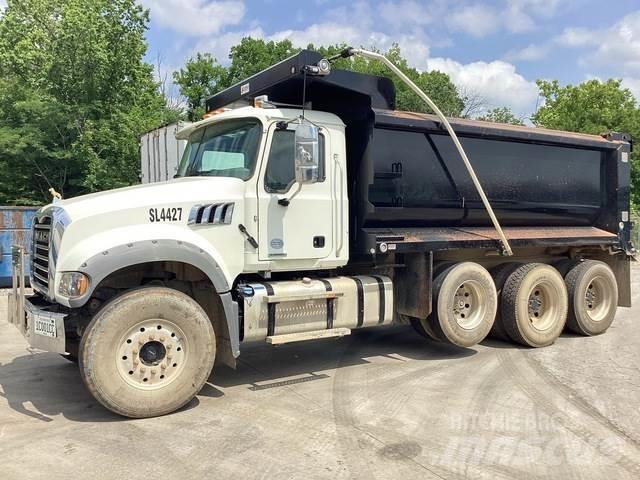 Mack GR64F 傾卸式卡車