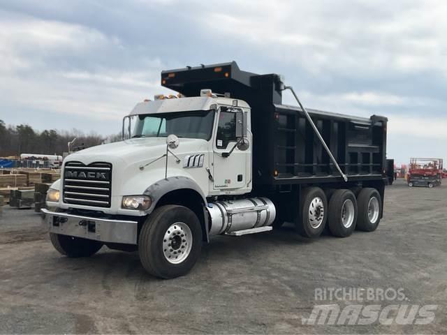 Mack GU713 傾卸式卡車