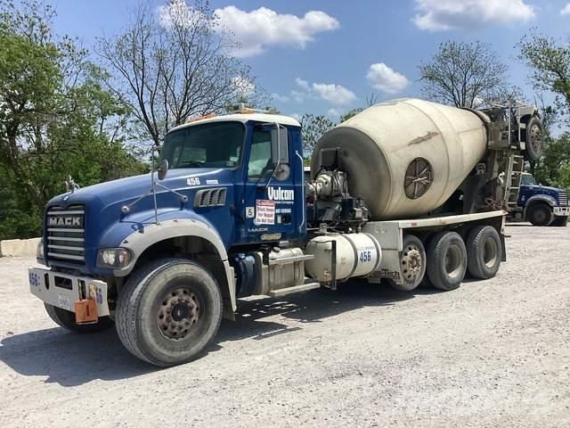 Mack GU713 其他貨車