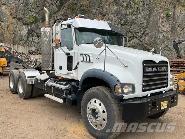 Mack GU713 曳引機組件