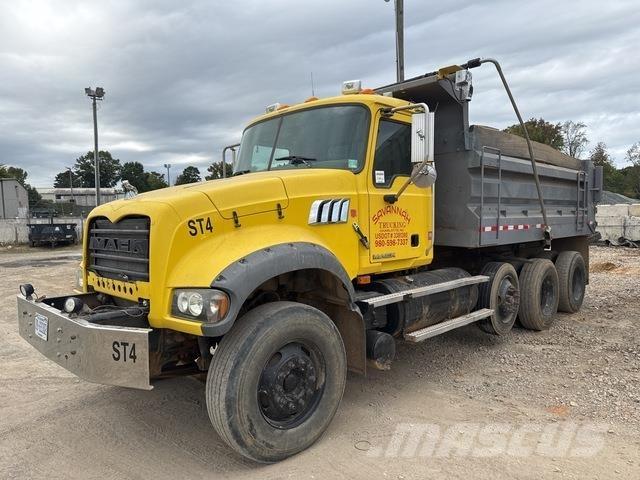 Mack GU713 傾卸式卡車