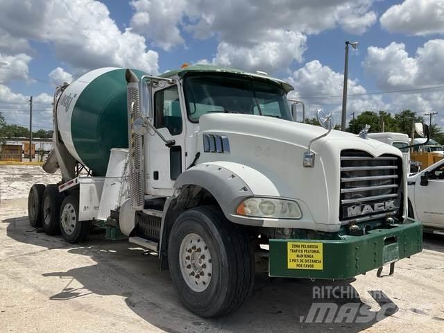 Mack GU813 其他貨車