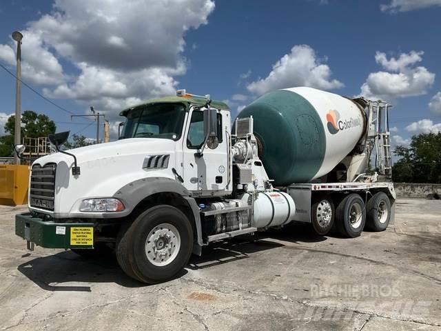 Mack GU813 其他貨車