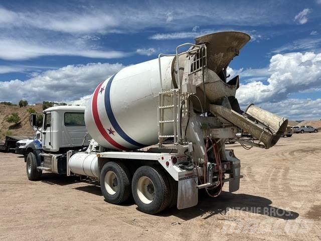 Mack GU813 其他貨車