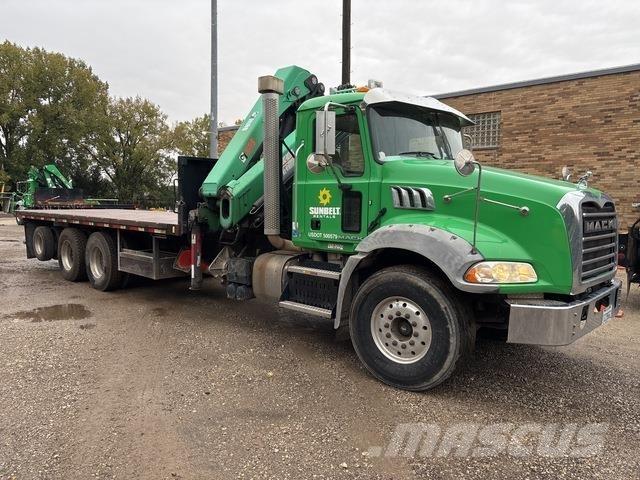 Mack GU813 其他貨車