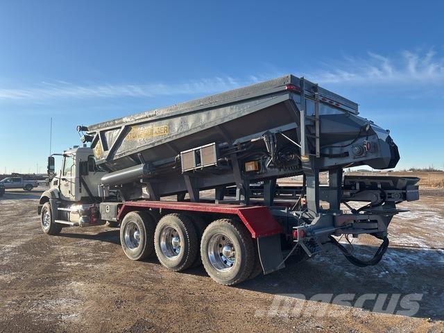 Mack GU814 碎石混凝土機械