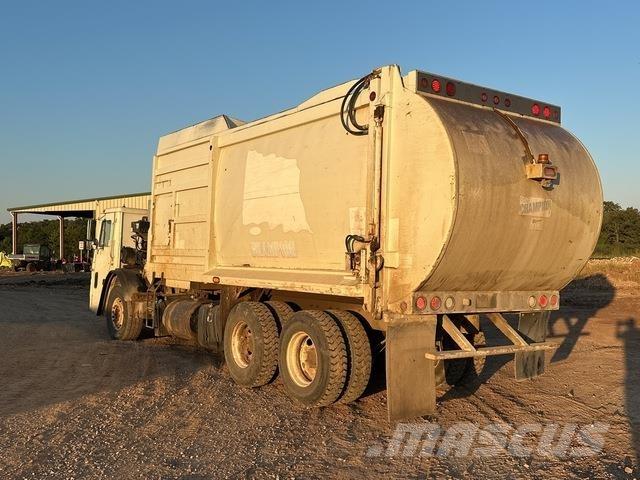 Mack LEU613 垃圾車