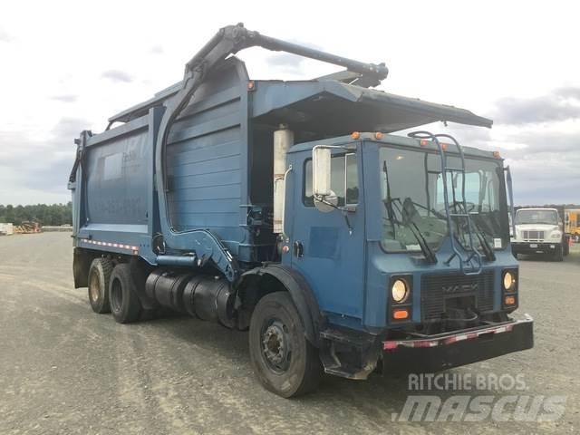 Mack MR688S 垃圾車