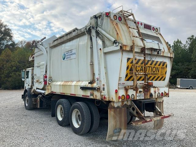 Mack MRU613 垃圾車