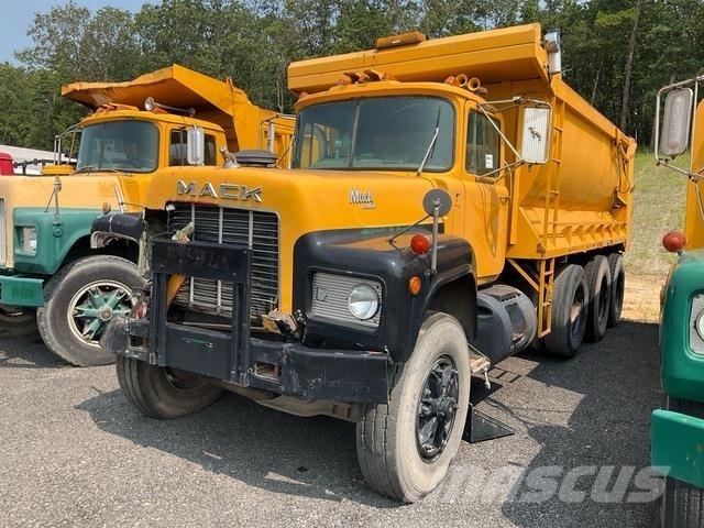 Mack RD686SX 傾卸式卡車