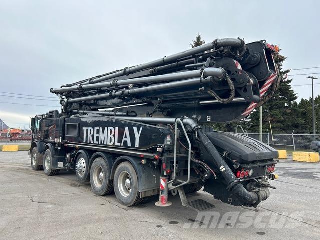 Mack TE84 混凝土泵浦