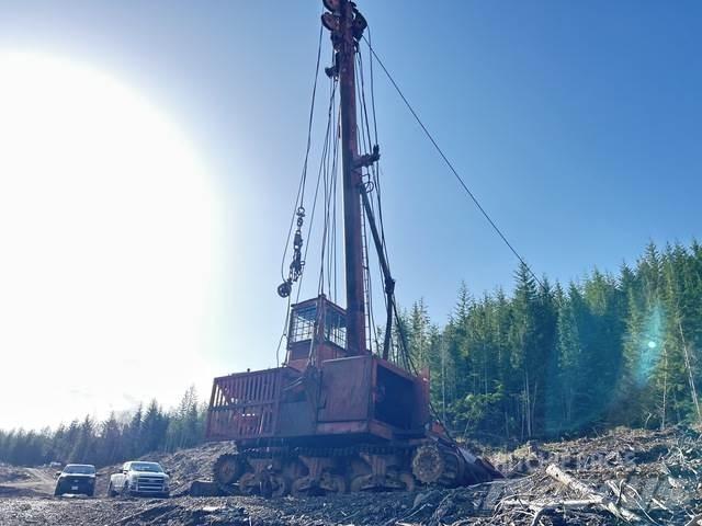 Madill O71 收穫起重機