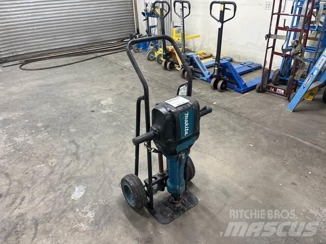 Makita HM1812 其他