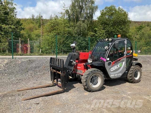 Manitou MT625H 伸縮臂操作車