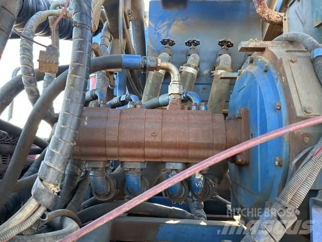 Mantis 200 鑽孔機