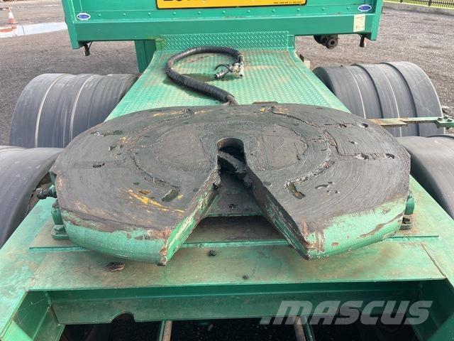 MaxiTrans  篷布拖車