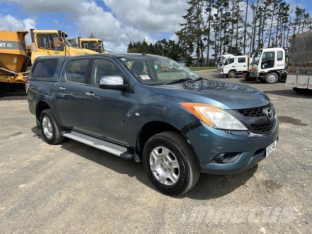 Mazda BT-50 皮卡.傳統半斗卡車/側卸板