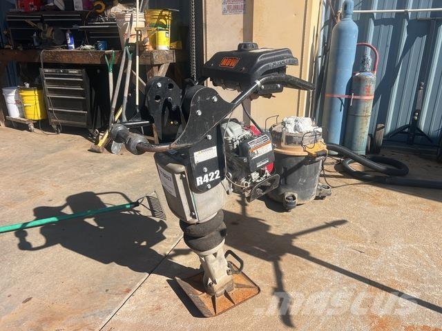 MBW R422 砸道機/夯實機