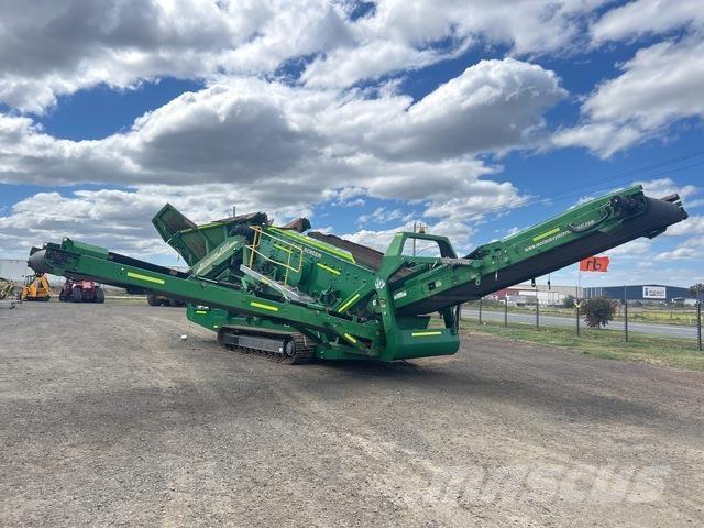 McCloskey R155 篩分機