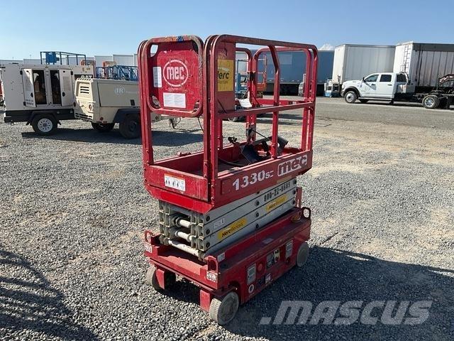MEC 1330SE 剪式升降機