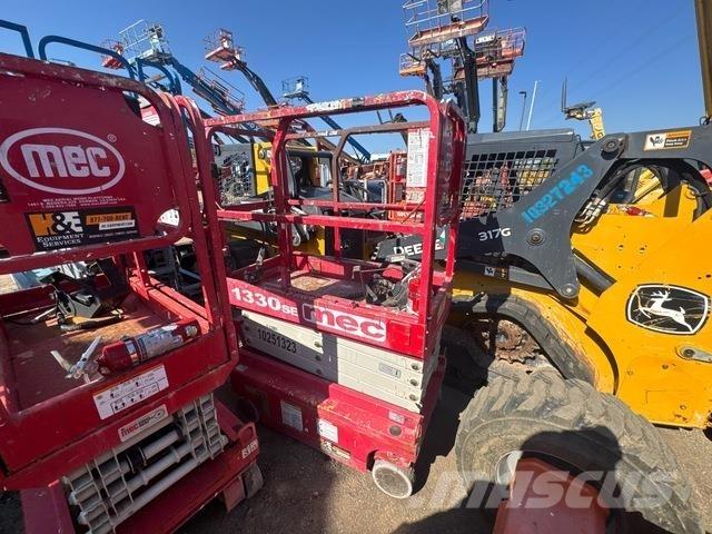 MEC 1330SE 剪式升降機