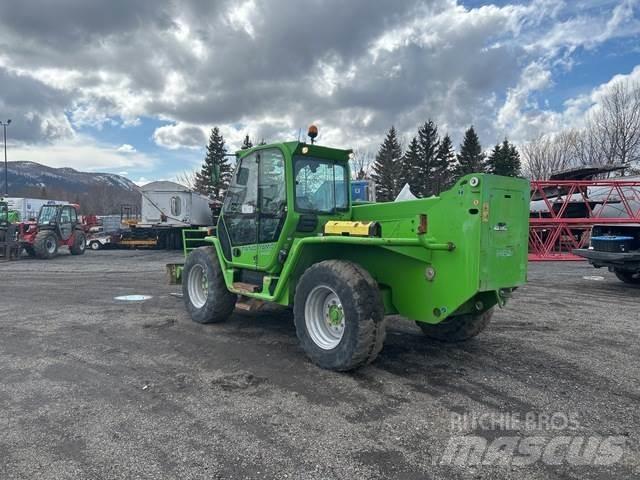Merlo P40.17 伸縮臂操作車