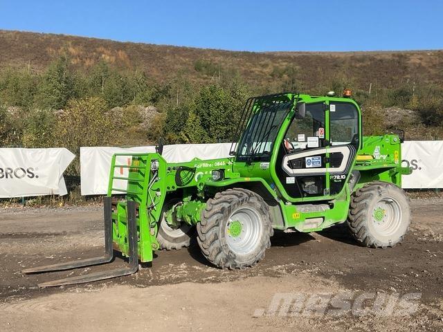 Merlo P72.10 伸縮臂操作車