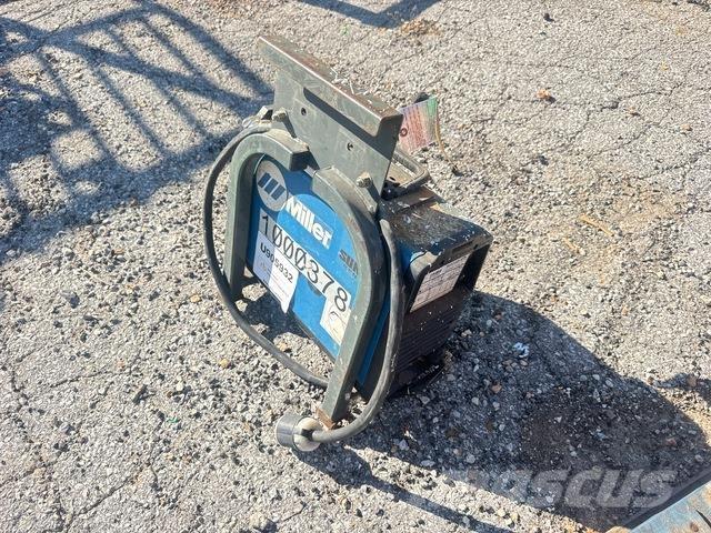 Miller CST-280 焊接機