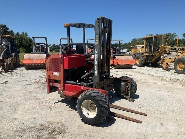 Moffett M5000 卡車載式堆高機