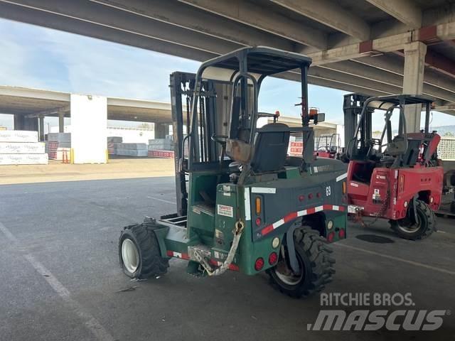 Moffett M55 卡車載式堆高機