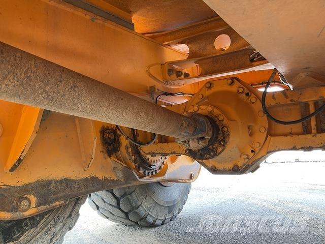 Moxy MT31 鉸接式起吊車