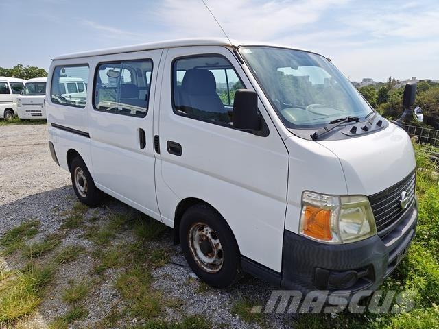 Nissan CARAVAN 迷你巴士