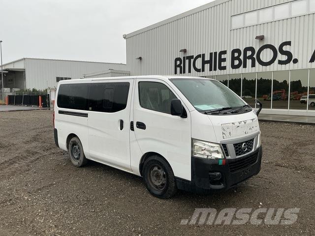 Nissan Caravan 迷你巴士