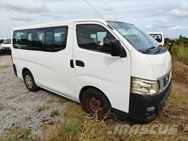 Nissan Caravan 迷你巴士