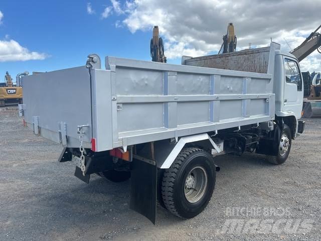 Nissan Condor 傾卸式卡車
