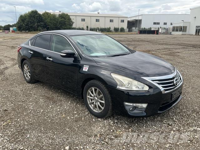 Nissan TEANA 汽車