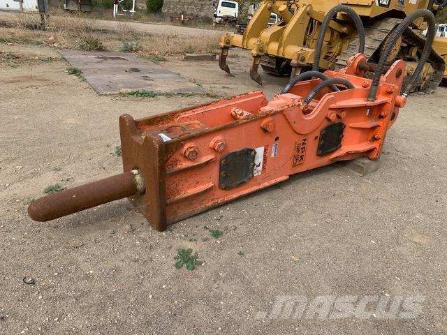 NPK GH-12 鐵鎚/碎石機