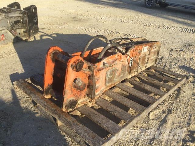 NPK GH-9 鐵鎚/碎石機