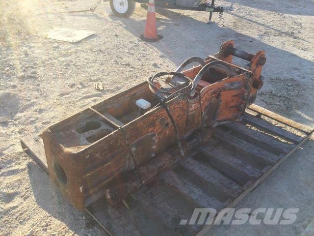 NPK GH-9 鐵鎚/碎石機