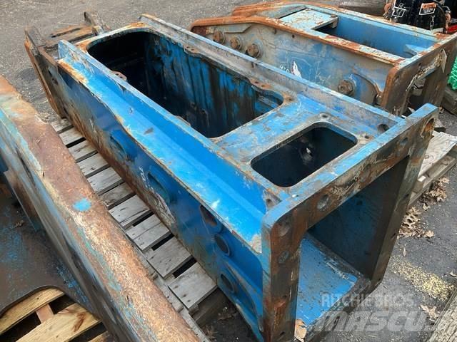 Okada TOP 400C 鐵鎚/碎石機