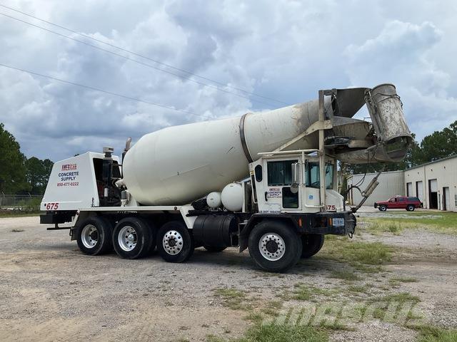 Oshkosh  其他貨車