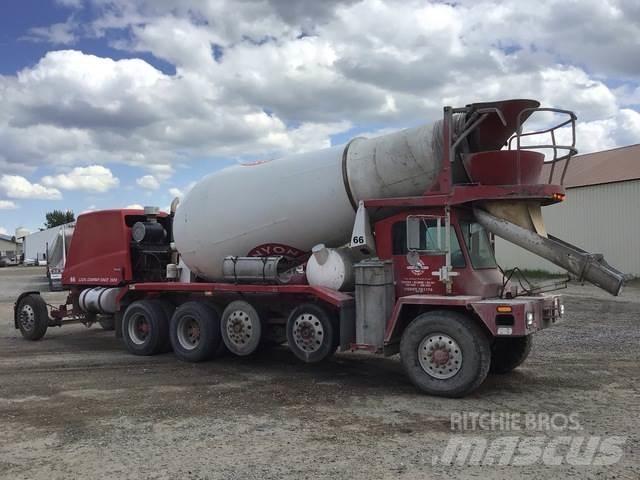 Oshkosh 2145 其他貨車