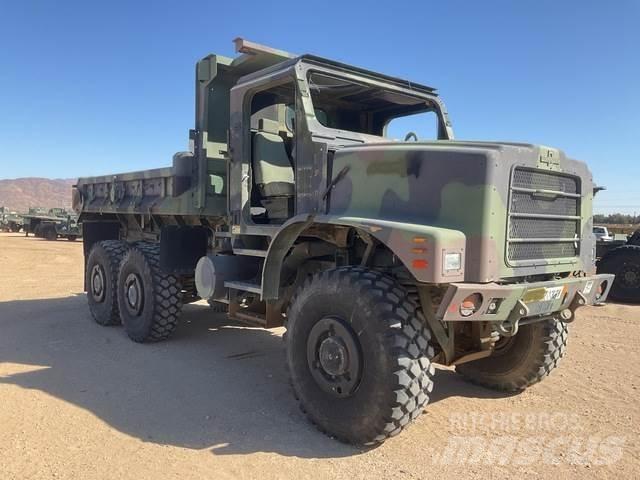 Oshkosh AMK29 傾卸式卡車