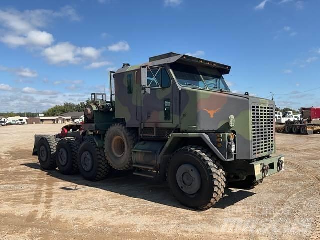 Oshkosh M1070 救援車