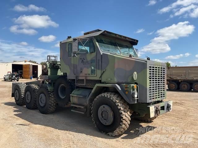 Oshkosh M1070 救援車